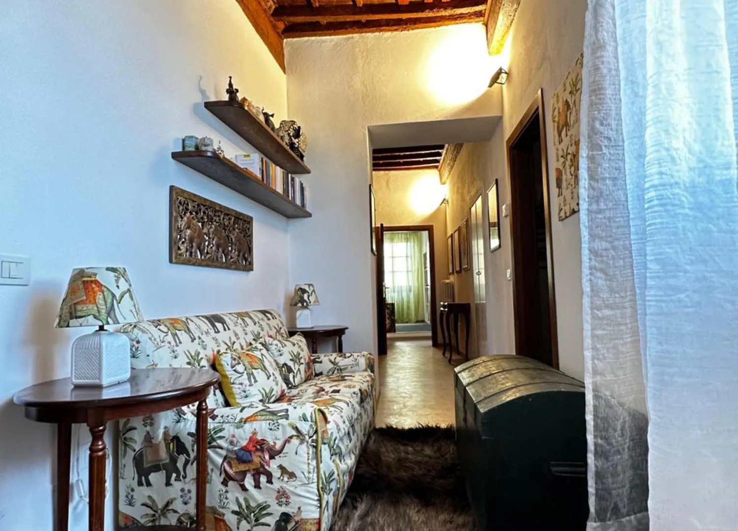 Historic Apartment Bucine